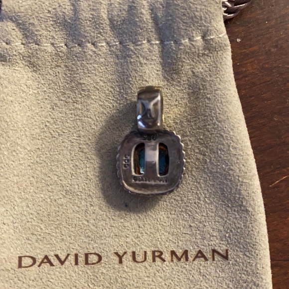 Davis Yurman two-tone blue topaz Albion pendant - Picture 2 of 4